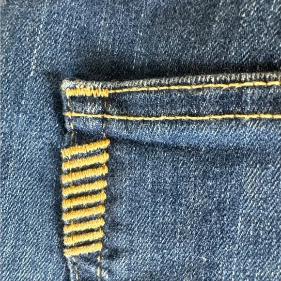 PAIGE Monica Skyline Mid-Rise Ankle Peg Denim Jeans, Size 31. - Picture 7 of 13